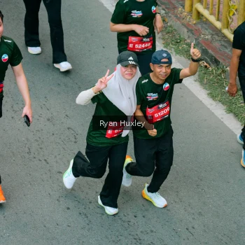 Runner Photo 3914842