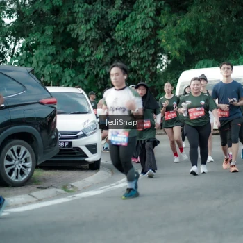 Runner Photo 3914853