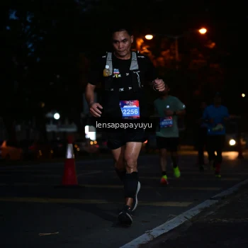 Runner Photo 3914855