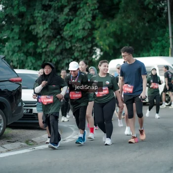 Runner Photo 3914870
