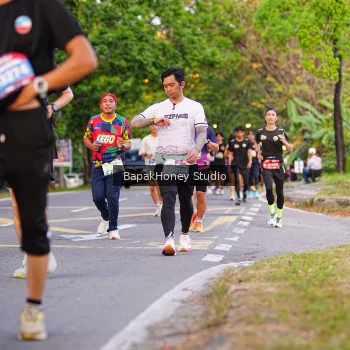 Runner Photo 3914888