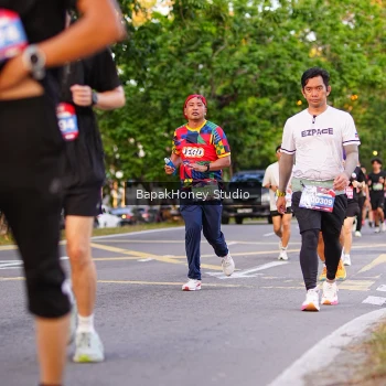 Runner Photo 3914897