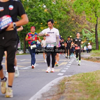 Runner Photo 3914911