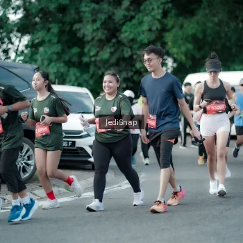 Runner Photo 3914924