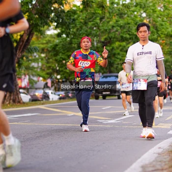 Runner Photo 3914941