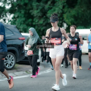 Runner Photo 3914948