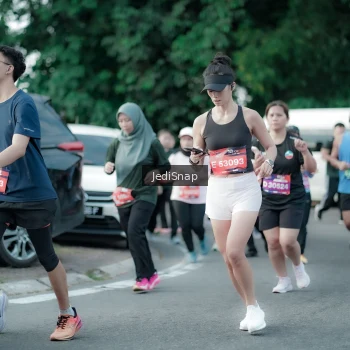 Runner Photo 3914949