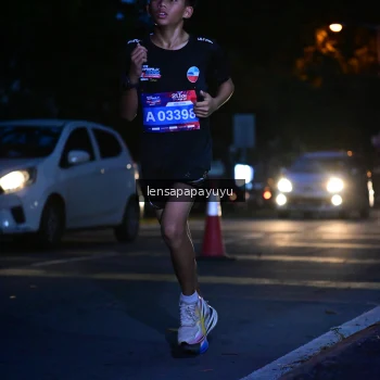 Runner Photo 3914977