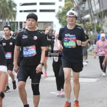 Runner Photo 3914982