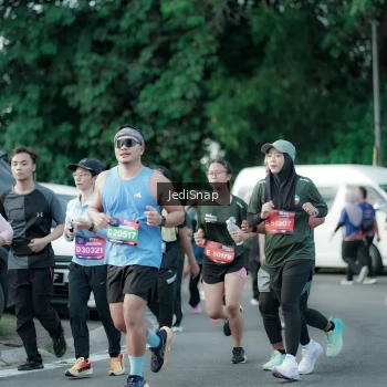 Runner Photo 3914998