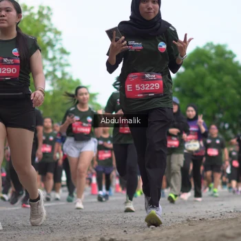 Runner Photo 3915012