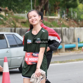 Runner Photo 3915018