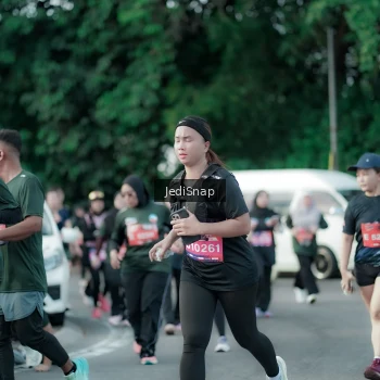 Runner Photo 3915050