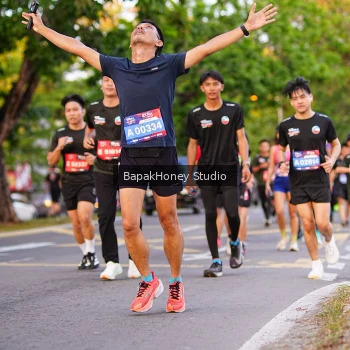 Runner Photo 3915130
