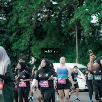 Runner Photo 3915201