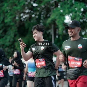 Runner Photo 3915202