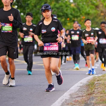 Runner Photo 3915213