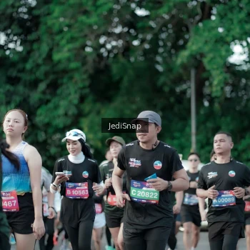 Runner Photo 3915265