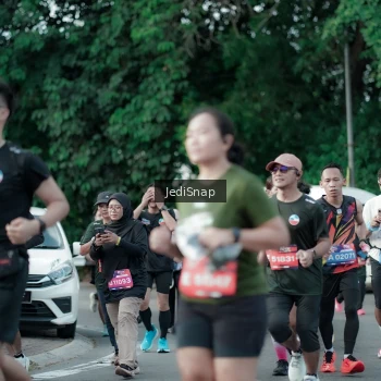 Runner Photo 3915379