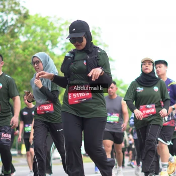 Runner Photo 3915385