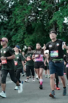 Runner Photo 3915405