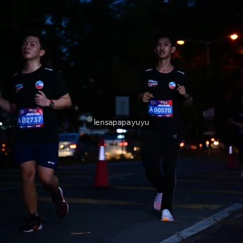 Runner Photo 3915446