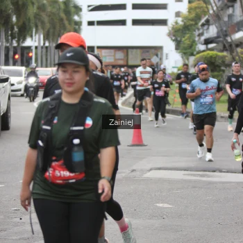 Runner Photo 3915467