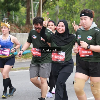 Runner Photo 3915517