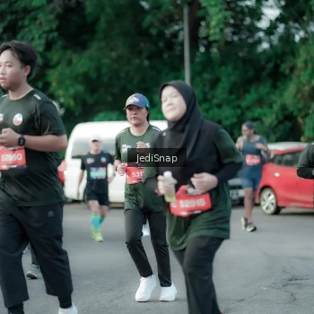 Runner Photo 3915533