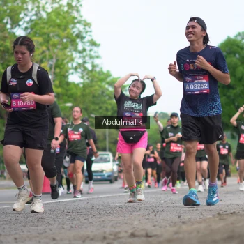 Runner Photo 3915559