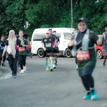 Runner Photo 3915567