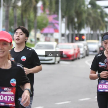 Runner Photo 3915572