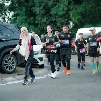 Runner Photo 3915598
