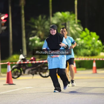 Runner Photo 3915656
