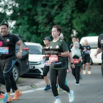 Runner Photo 3915679