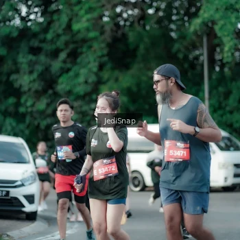 Runner Photo 3915710