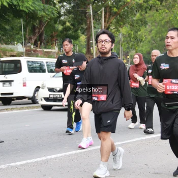 Runner Photo 3915714