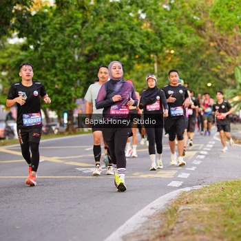Runner Photo 3915768