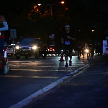 Runner Photo 3915783