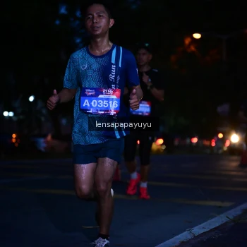Runner Photo 3915785