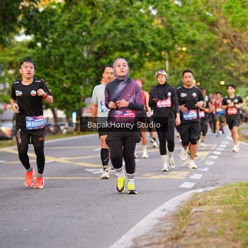 Runner Photo 3915786