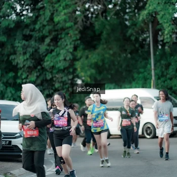 Runner Photo 3915802