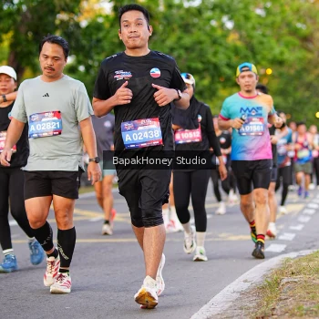 Runner Photo 3915849