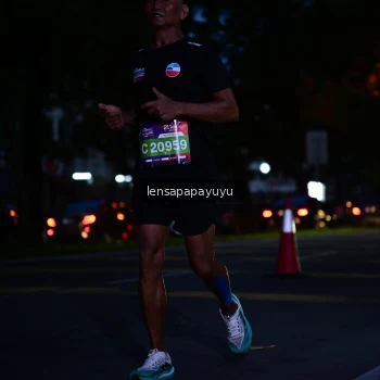 Runner Photo 3915855