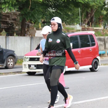 Runner Photo 3915869