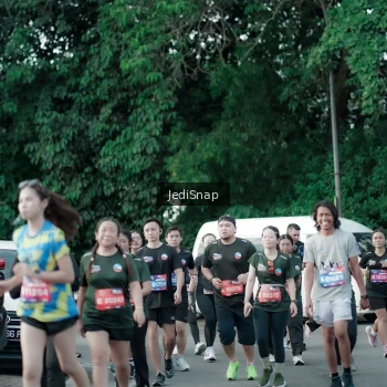 Runner Photo 3915879