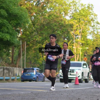 Runner Photo 3915881