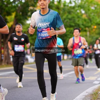 Runner Photo 3915902