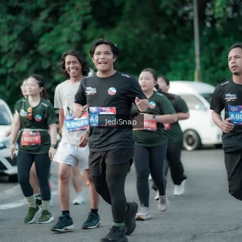 Runner Photo 3915942