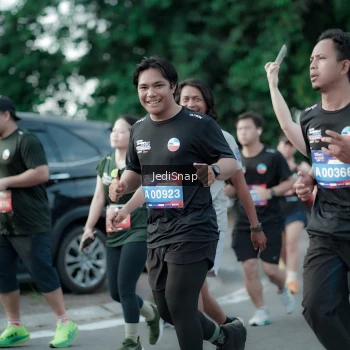 Runner Photo 3915950
